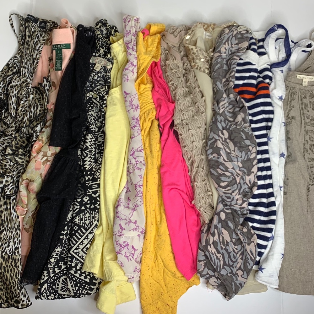 14 Tops S/M Predictable Package “Mystery Box”